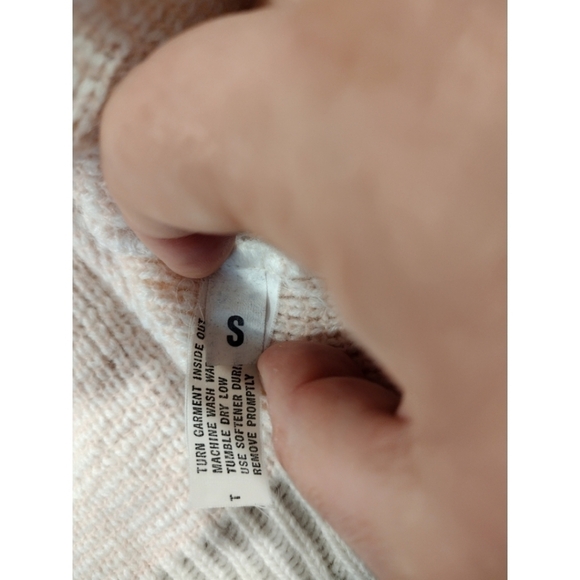 Thackery vintage sweater with snowflake pattern - Picture 8 of 10